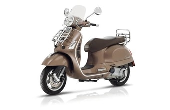 Vespa GTS 300ie Touring ABS/ASR marrone creta senese